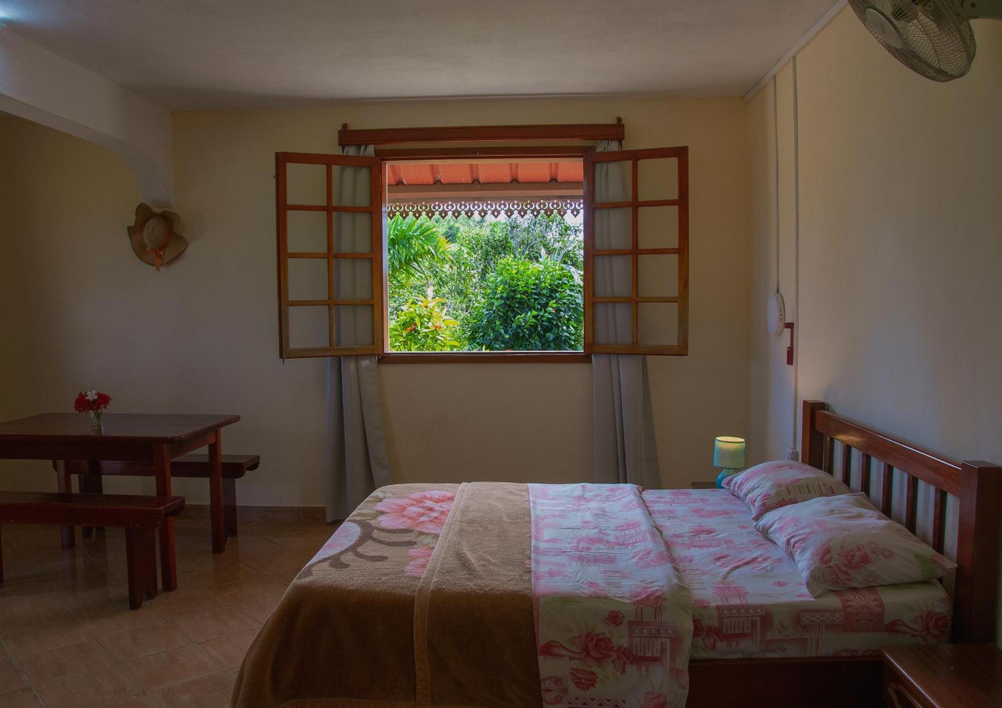 مبيت وإفطار Saint Gabriel Le Tropical Chez Jeannette الغرفة الصورة